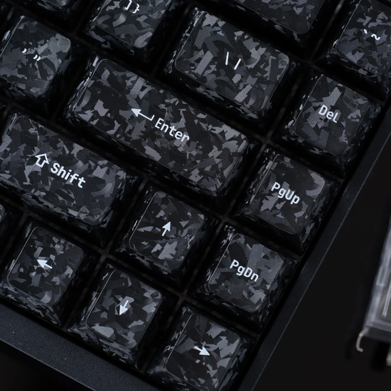 Carbon Fiber Textured Keycap Set - 156 Keys - Image 9